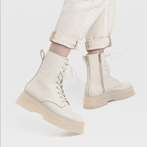 Stradivarius Lace Up Flat Boots